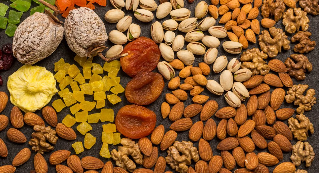 How to Incorporate Dry Fruits into Your Daily Diet